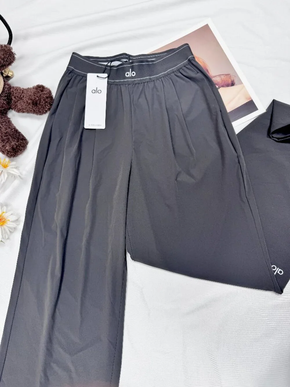 🍁NWT ALO Yogo Suit Up Trousers🚭Summer/Casual/Straight Legs pants (Regular) - Picture 3 of 8